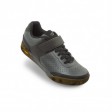 Tretry GIRO Chamber II Black/Dark Shadow/Gum