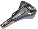 Sedlo Selle San Marco Regale Carbon FX černo-oranžová