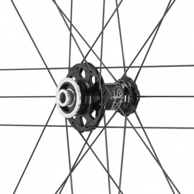 Kola Campagnolo SHAMAL CARBON C21, 2WF plášťová DB, HH12, N3W