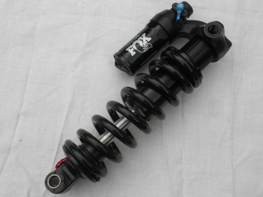 Tlumič Fox DHX Performance TRUNNION -205mm /65mm, barva černá