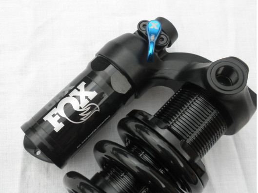 Tlumič Fox DHX Performance TRUNNION -205mm /65mm, barva černá