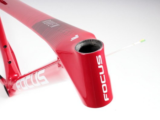 Rám FOCUS Raven 8.8 29" velikost 18" MTB - barva červená
