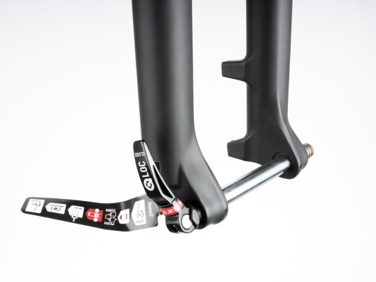 Vidlice SR Suntour XCM32 LOR DS 29" , Boost 15x110mm , zdvih 80mm