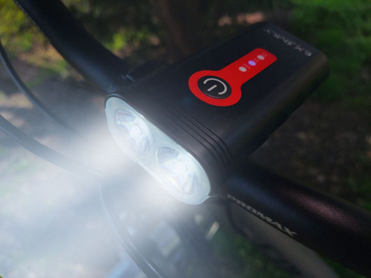 SVĚTLO EX3MLY PŘEDNÍ 1000LM /4400mAh 5 FUNKCÍ