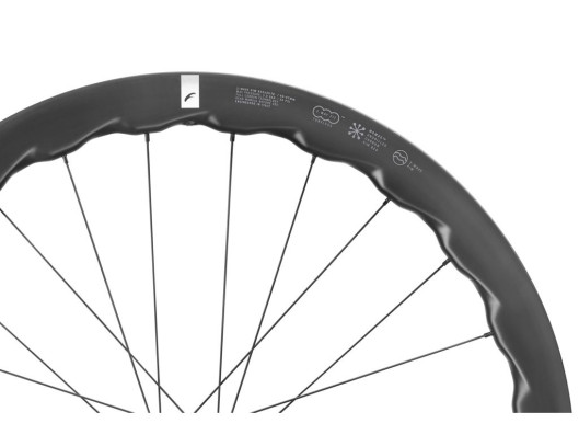 Sada kol FULCRUM Soniq 42 Carbon 2WF C25