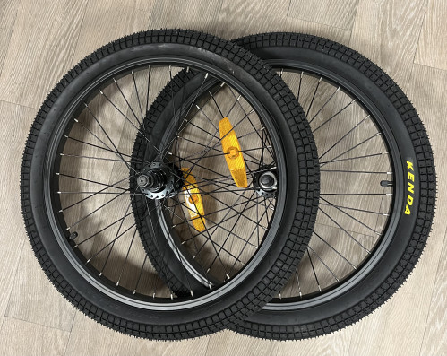 Kola BMX napletená komplet pár ; 36 děr black + obutí