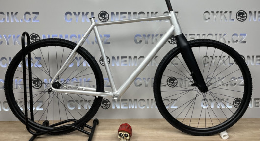 Rám gravel Al surový povrch M 54cm