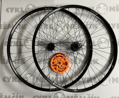 Kola napletená Mach TRZ XC32+Shimano SLX 7110 disc superlight 1699g