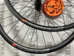 Kola napletená Mach Gravel Shimano fhm400 12x142 + hbm410 15x100
