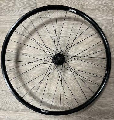 Zapletené zadní kolo Mach MAXX 29" + DT Swiss DT370