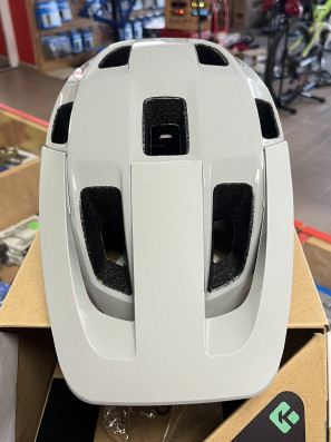 Přilba LAZER MTB Finch kineticore šedá