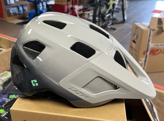 Přilba LAZER MTB Finch kineticore šedá