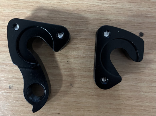 Koncovka rámu carbon MTB