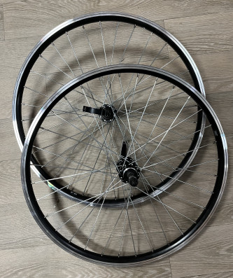Zapletená kola 24" mach 1 24 black + náboje joytech RU