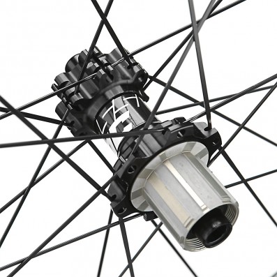 Kola napletená Mavic Crossroc 29