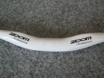 Řidítka Zoom Al 31,8/680mm vlaštovky bílé