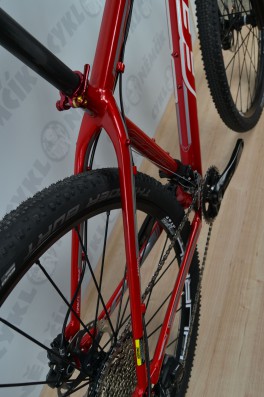 Kolo FELT NINE 29 XT 8000 11 Epixon 10,3kg