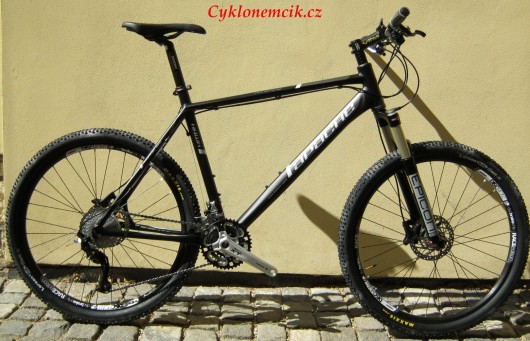 Kolo Apache Hawk 26 XT 2012