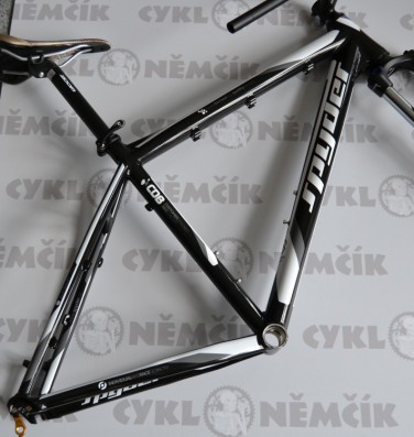 Rám Spyder 26 Rio Tapered 19 černo-bílý lesklý