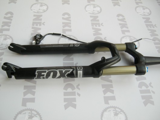 Vidlice odpružená 27,5 Fox Evolution series Tapered, černá matná