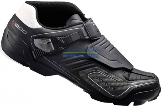 Cyklistické tretry Shimano SH-M200