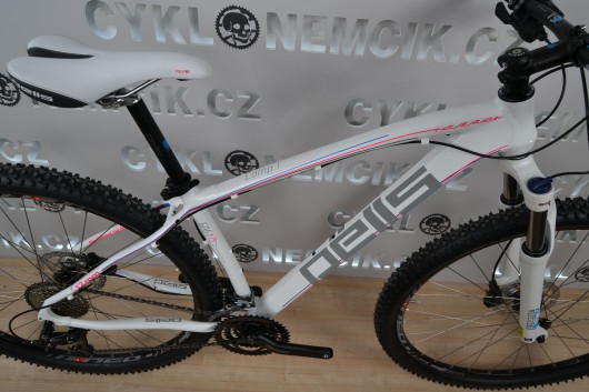 Kolo PELLS RAZZER Comp9 L 2017