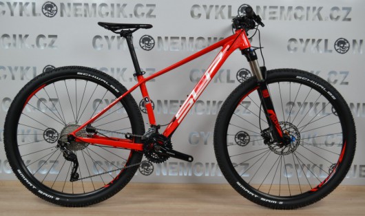 Rám Superior XP 909 2017