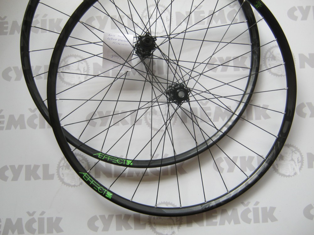 race face aeffect wheelset 29