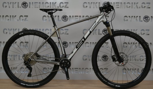 Kolo SUPERIOR XP 939 2018 kouřová alu